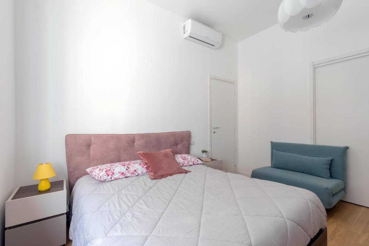 Design Premium Apartment In Center Milan - Homeunity Luaran gambar